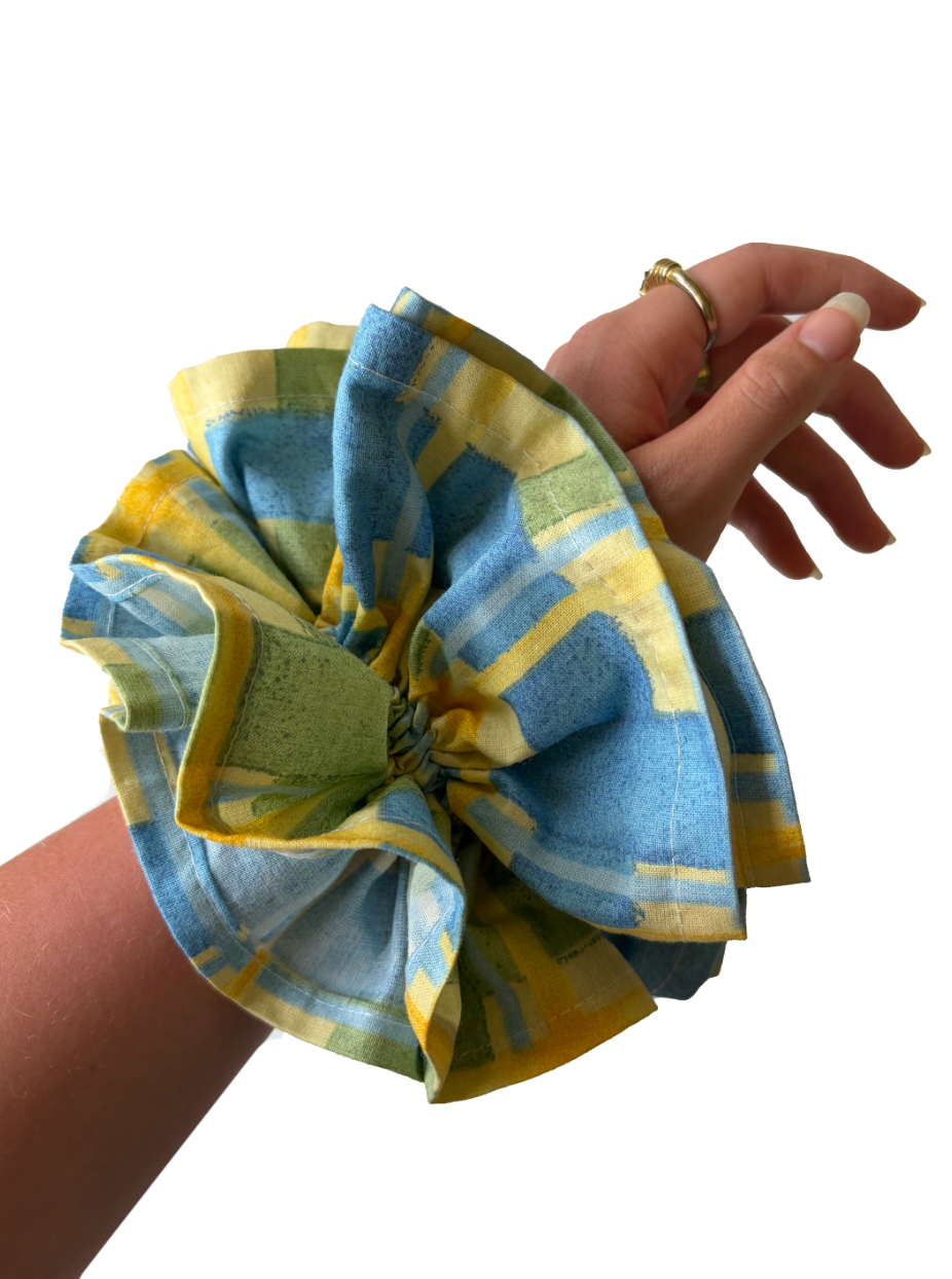 Check Pattern Scrunchie
